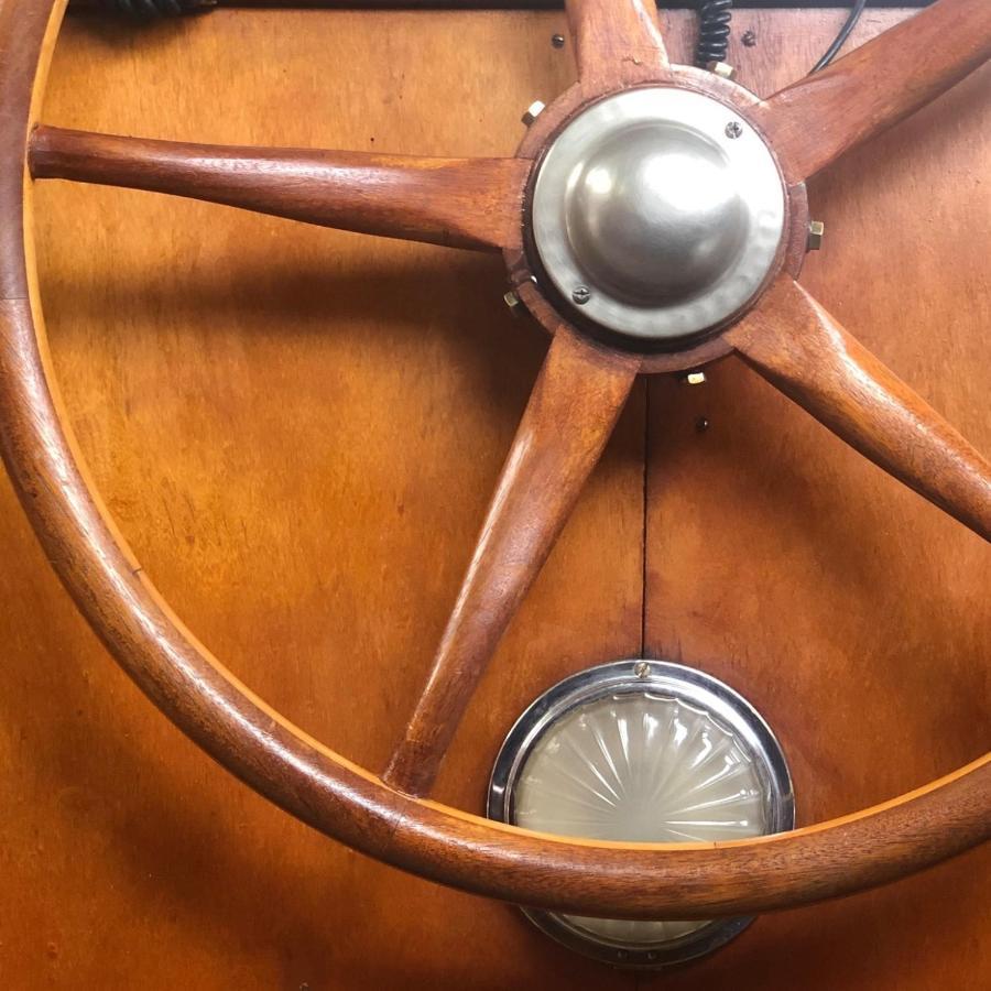 La Cabine Du Capitaine 列日 外观 照片
