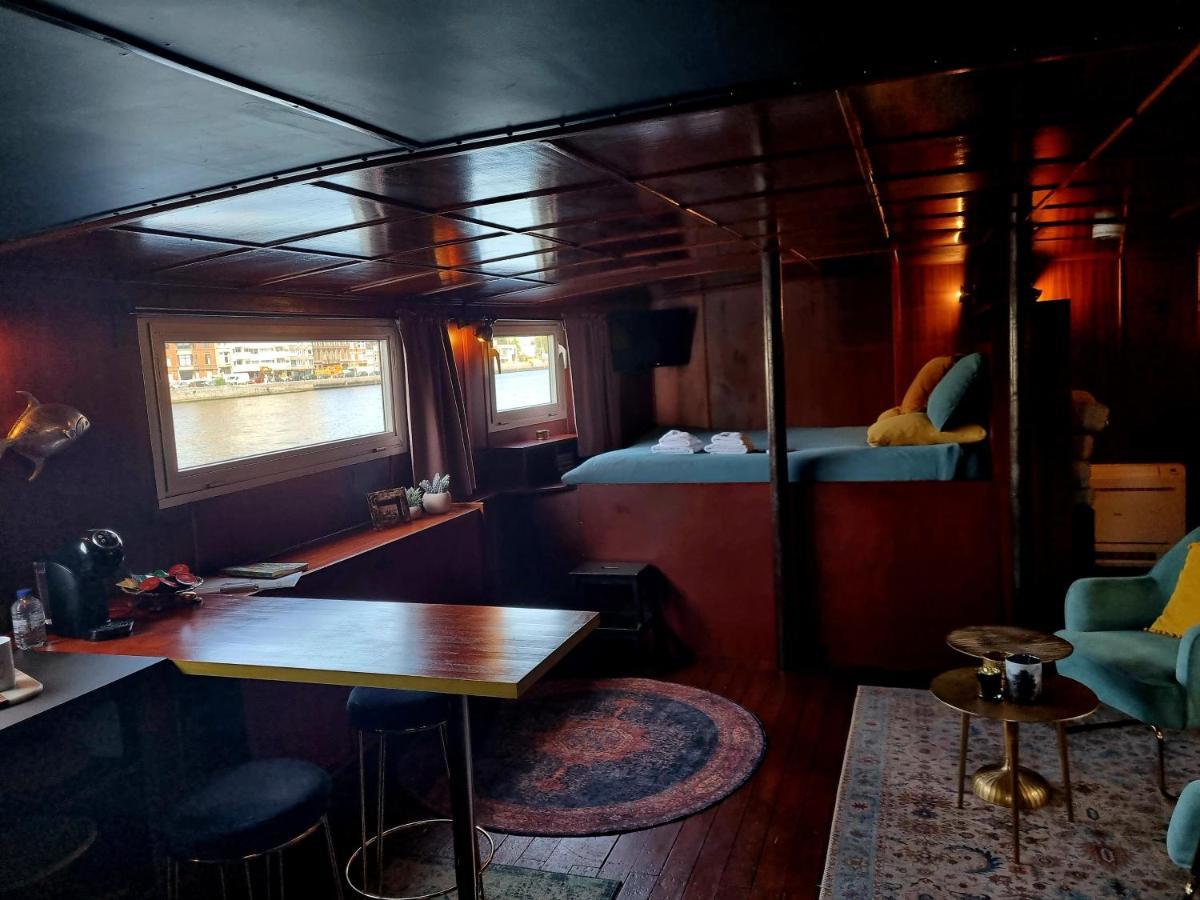 La Cabine Du Capitaine 列日 外观 照片
